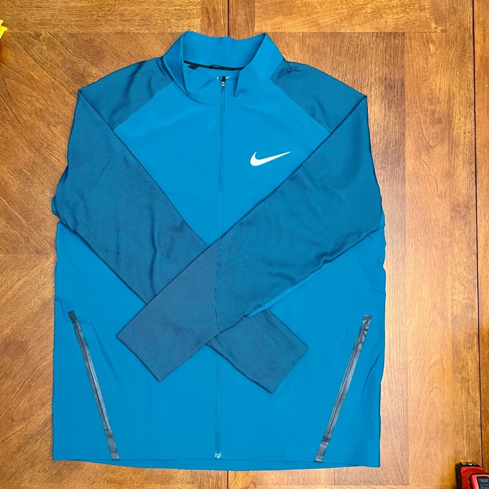 Nike Jacket, Men’s Size XL, Blue-Green Color, EUC!